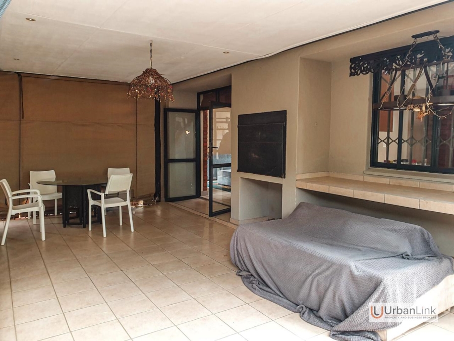 3 Bedroom Property for Sale in Safari Gardens North West